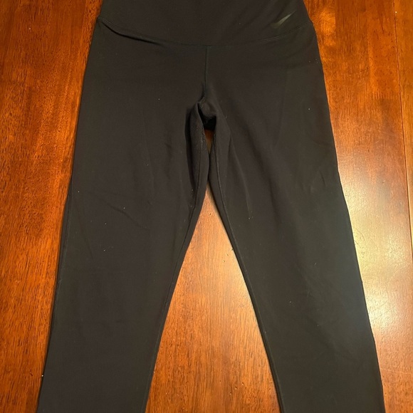 Nike Pants - Nike Dri-FIT Black Leggings